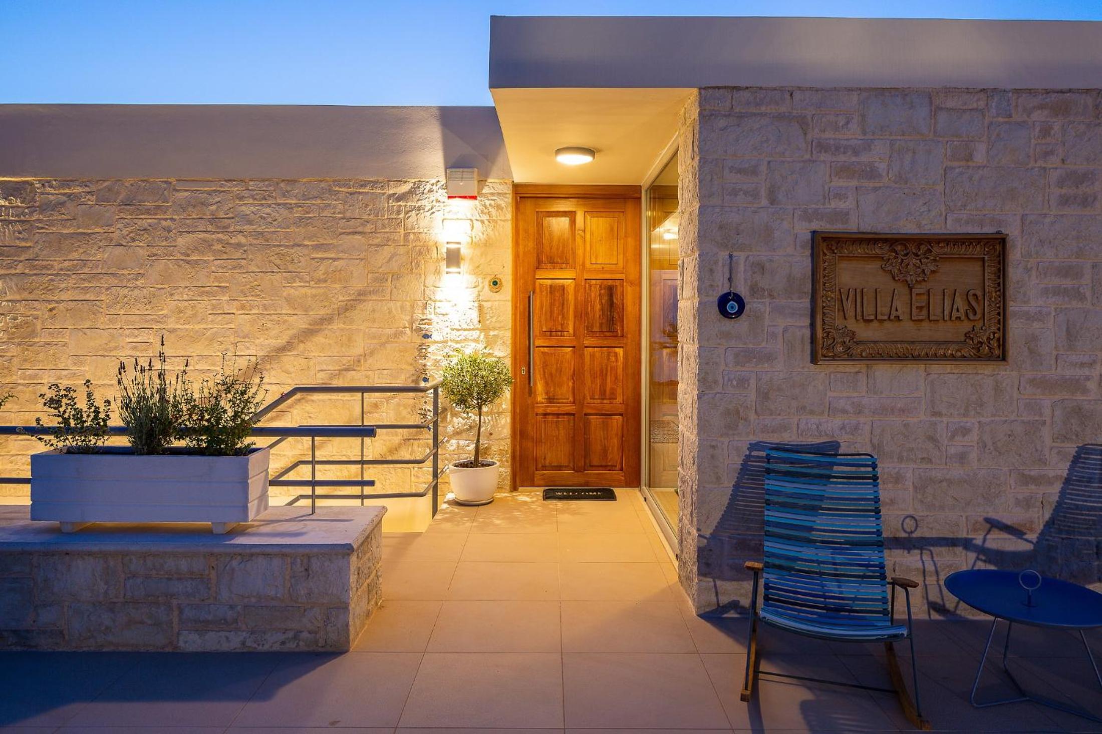 Elias Luxury Villa