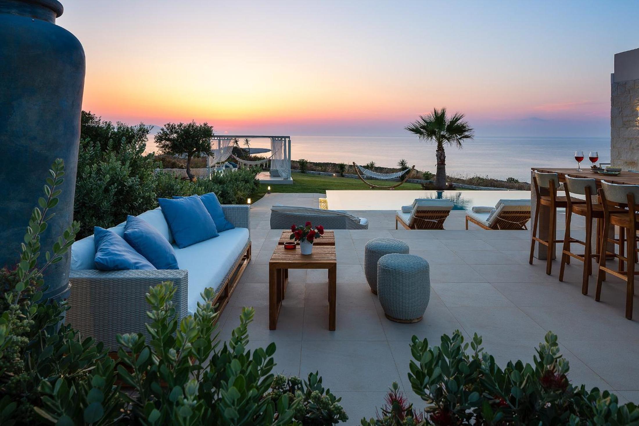 Elias Luxury Villa