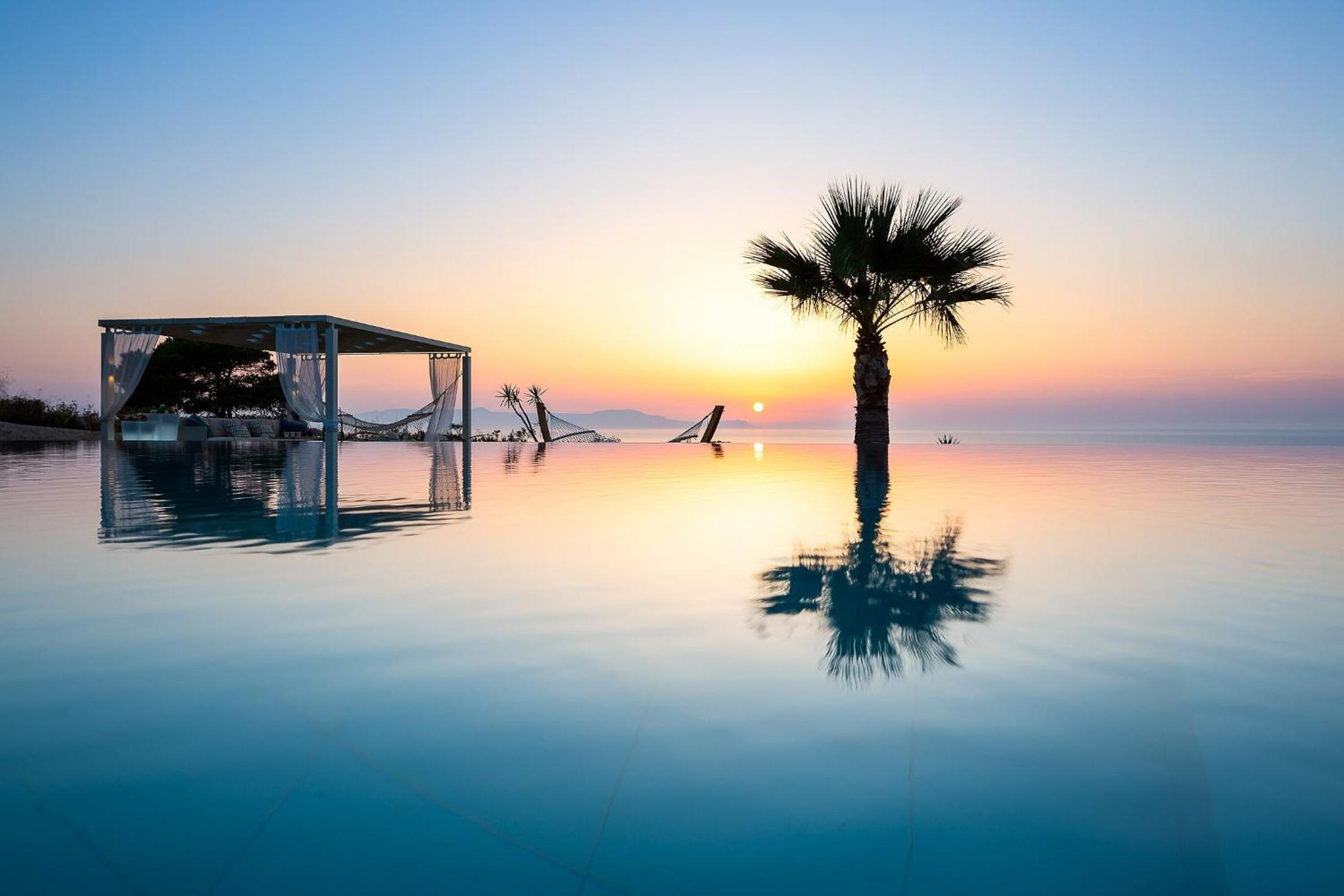 Elias Luxury Villa