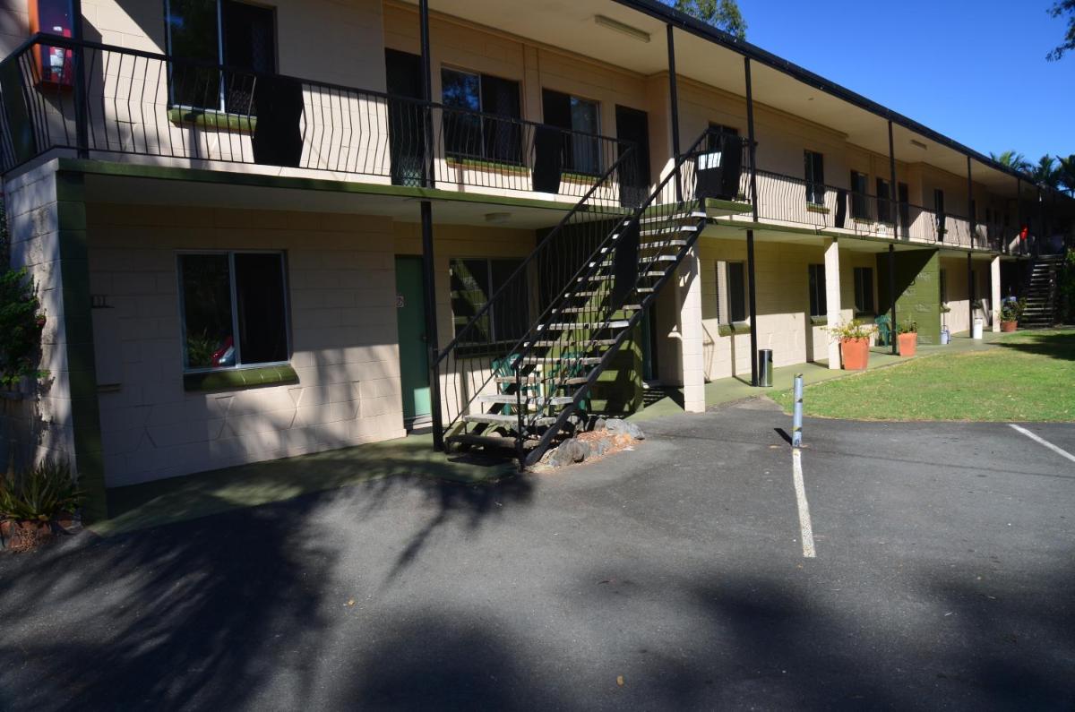 Forest Lodge Apartments