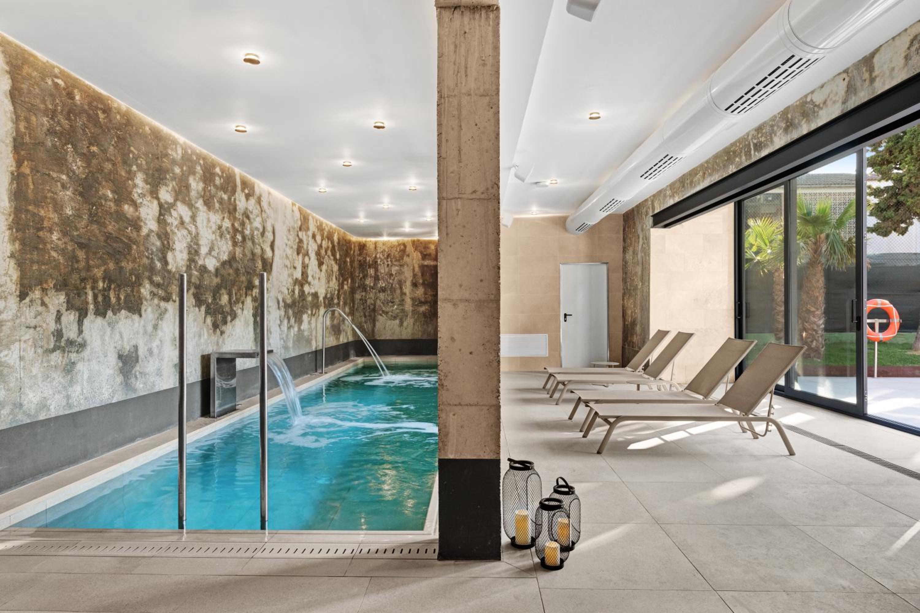 indoor pool
