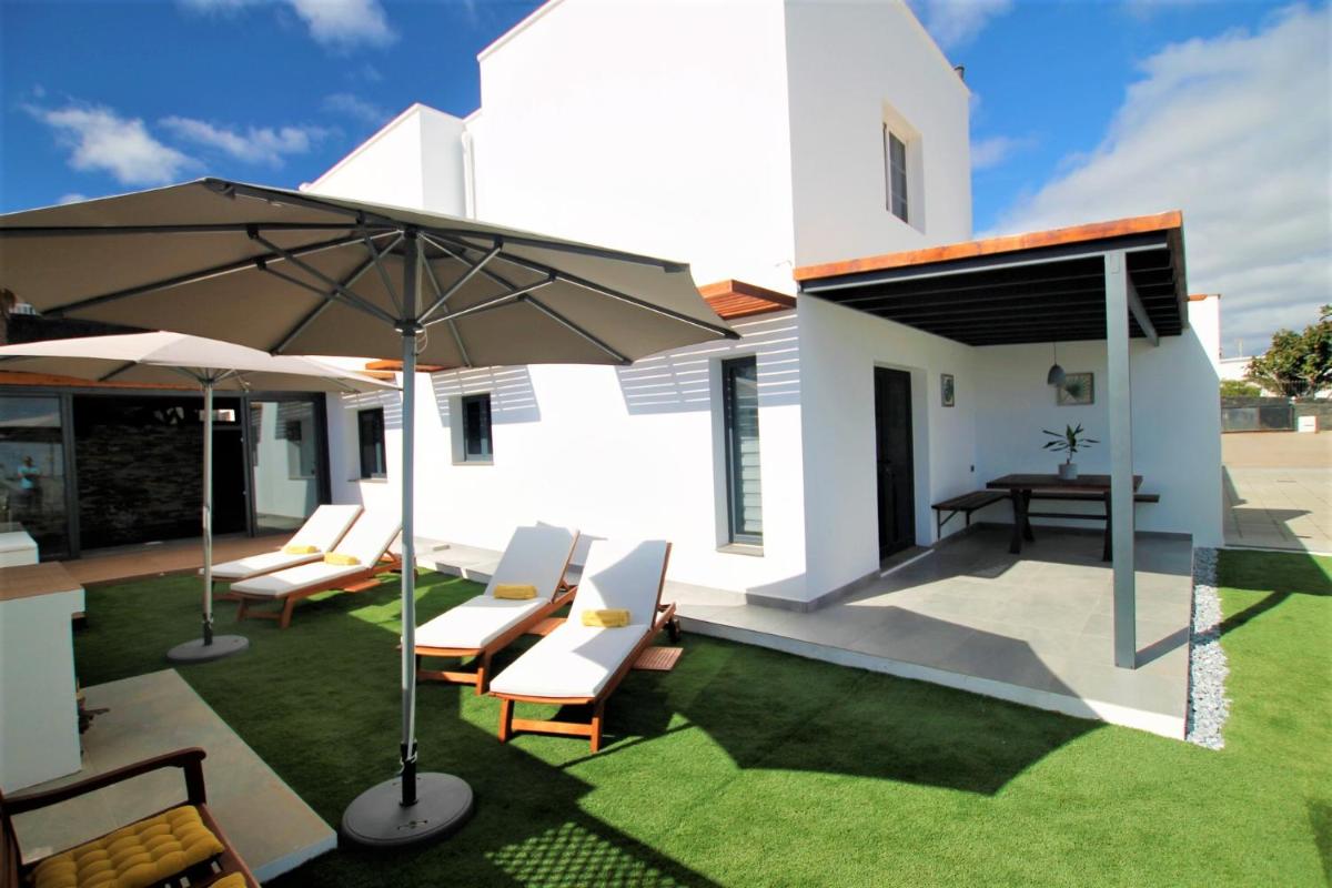 Holiday House and Spa Lanzarote photo 1