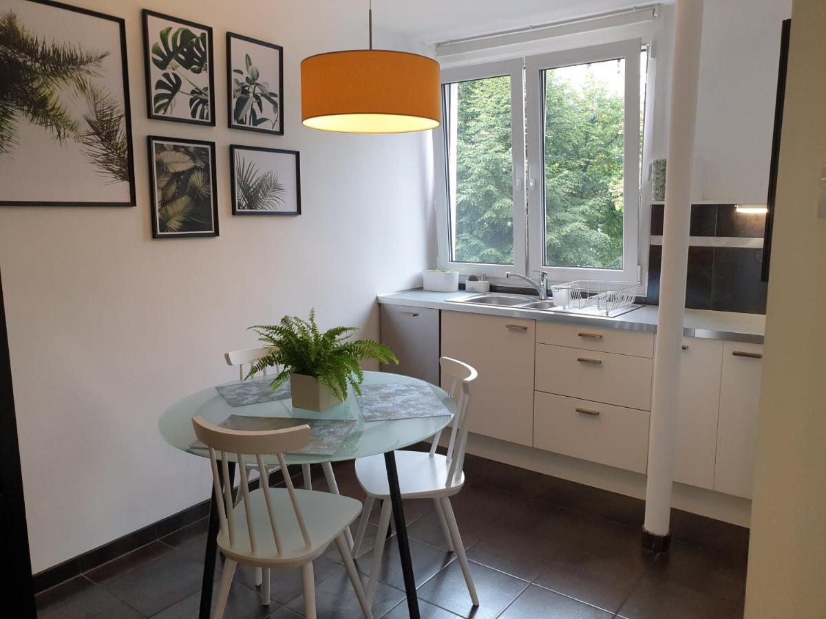 Lemon Tree Apartment