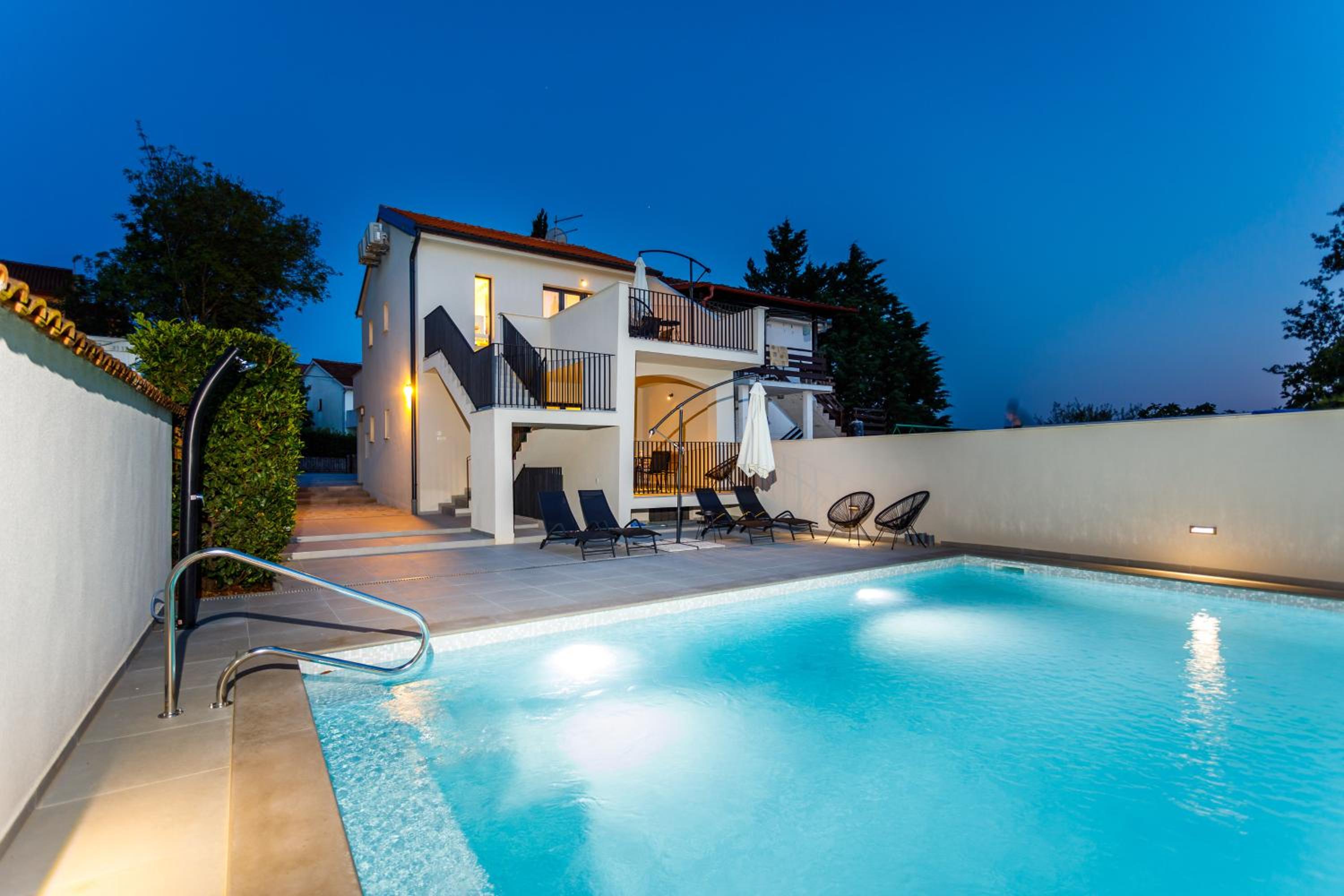 Mari House