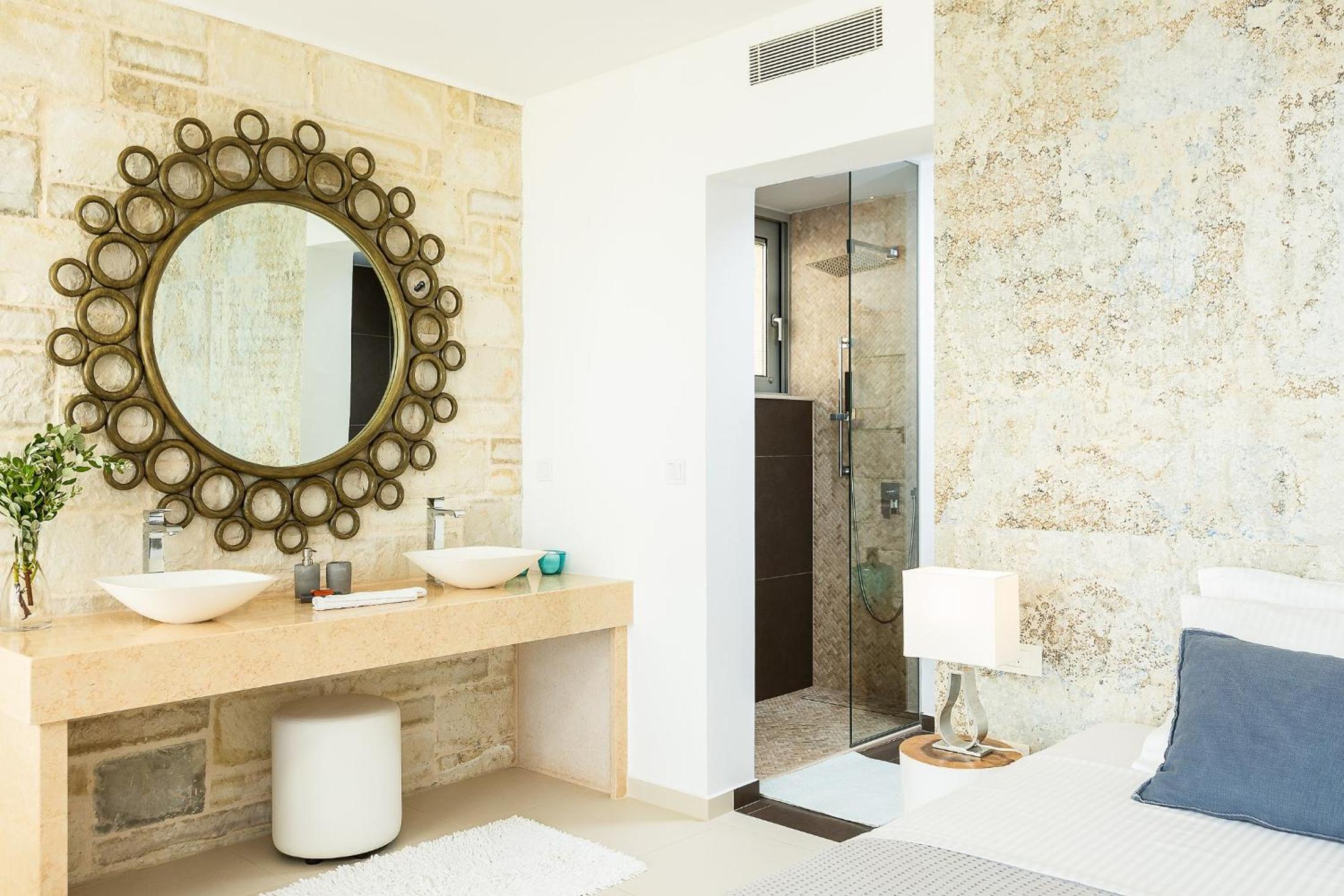 Elias Luxury Villa