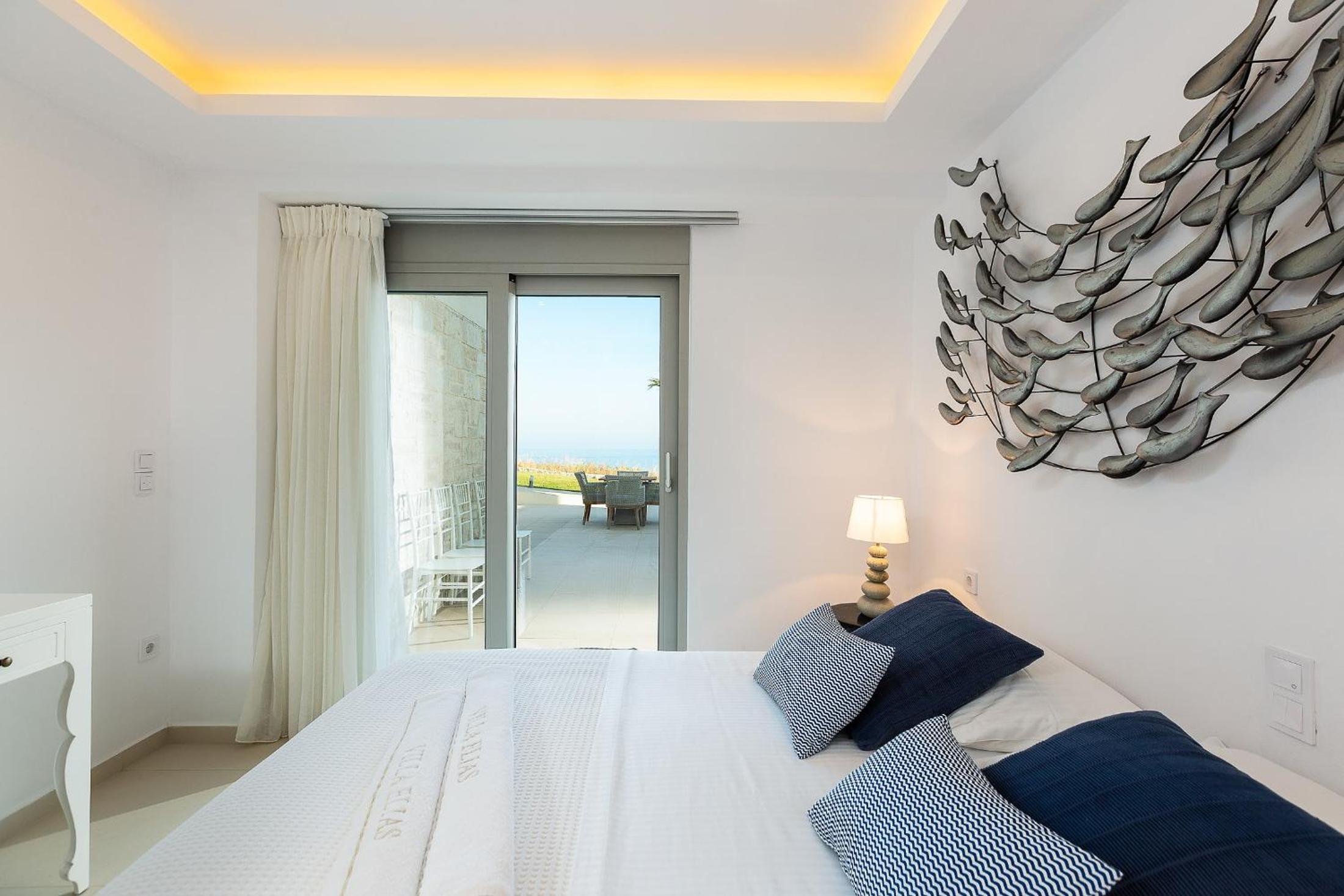 Elias Luxury Villa