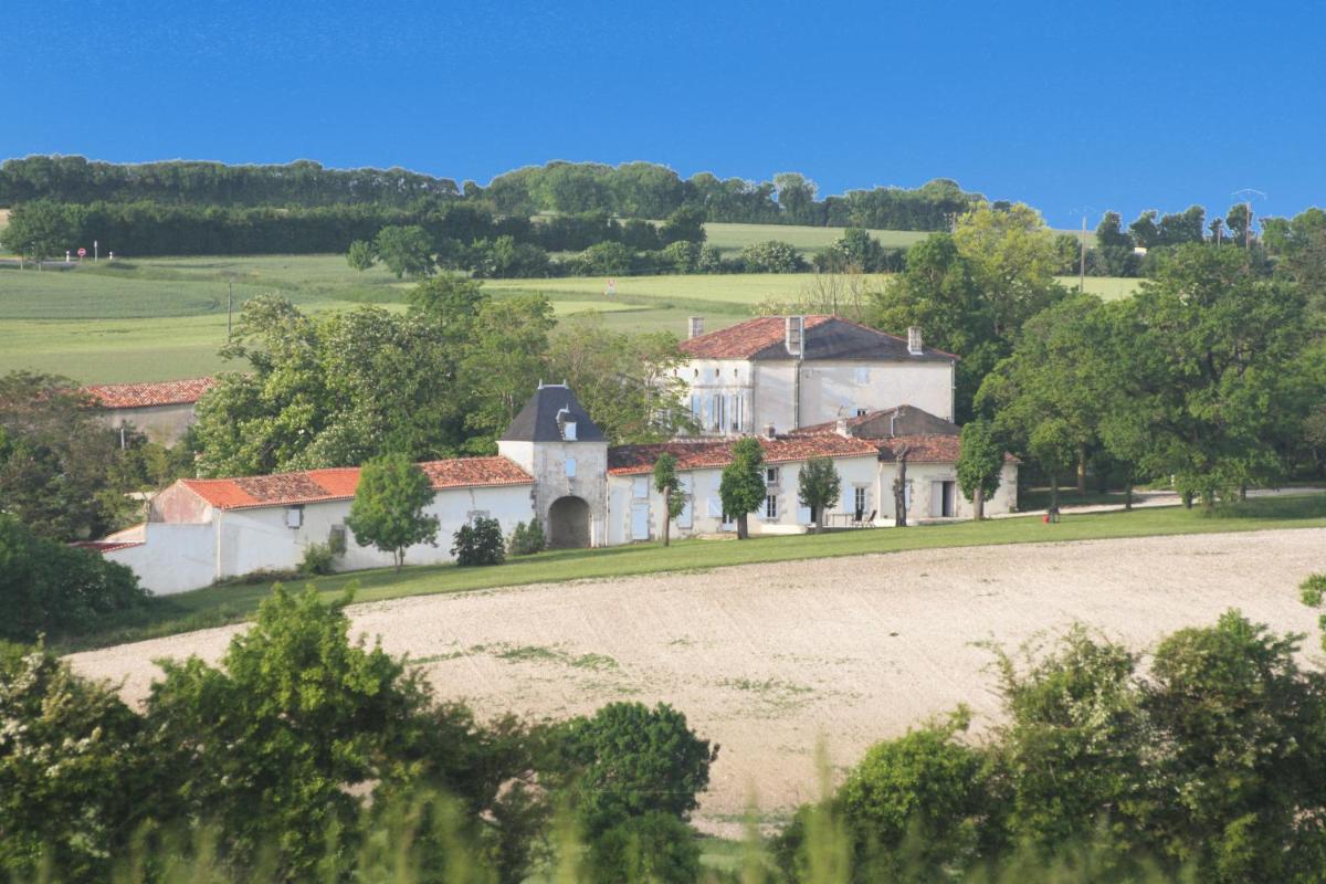 The Chateau at Petit Champagne