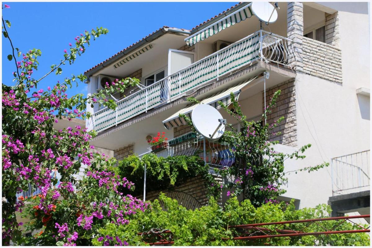 Apartments Buffalo - 150m to beach view 2