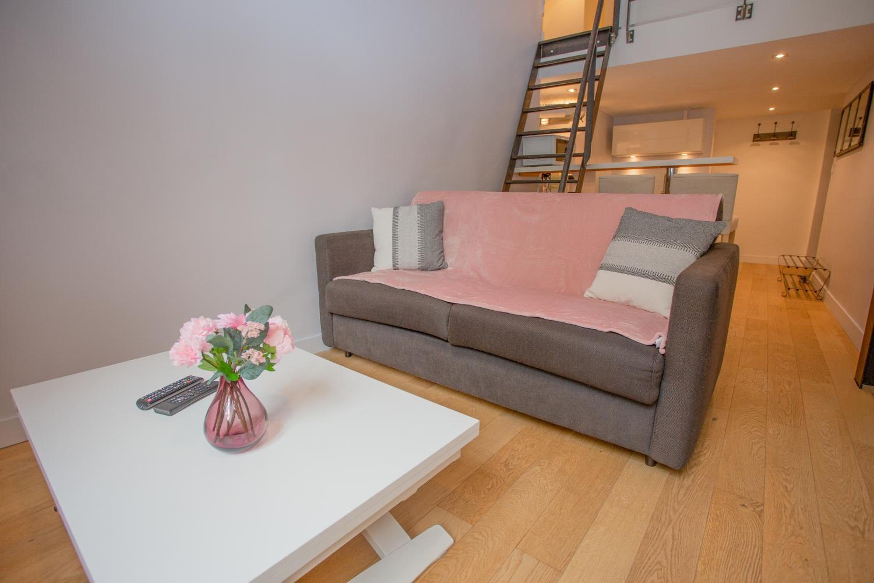 Le Duplex in Versailles, FR