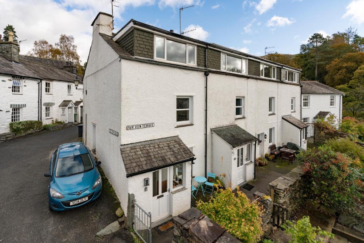 Look Far - 4BR - 2BA - Fabulous Views - Ambleside