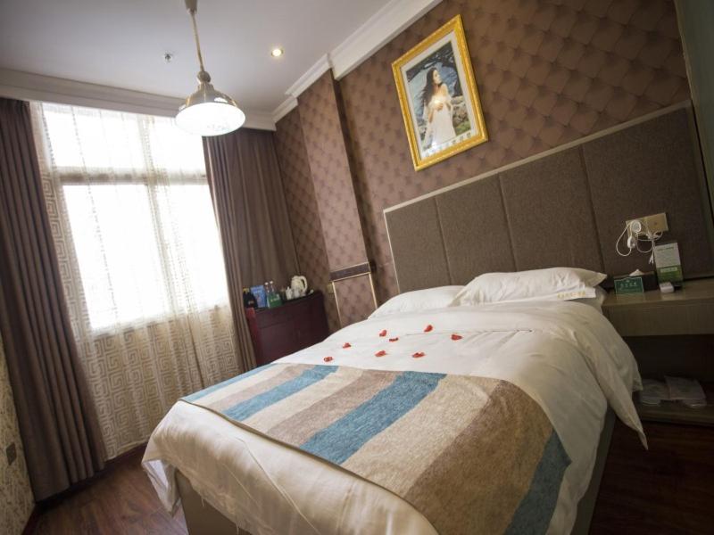 GreenTree Alliance Chongqing Qianjiang District West Jiaotong Road Hotel