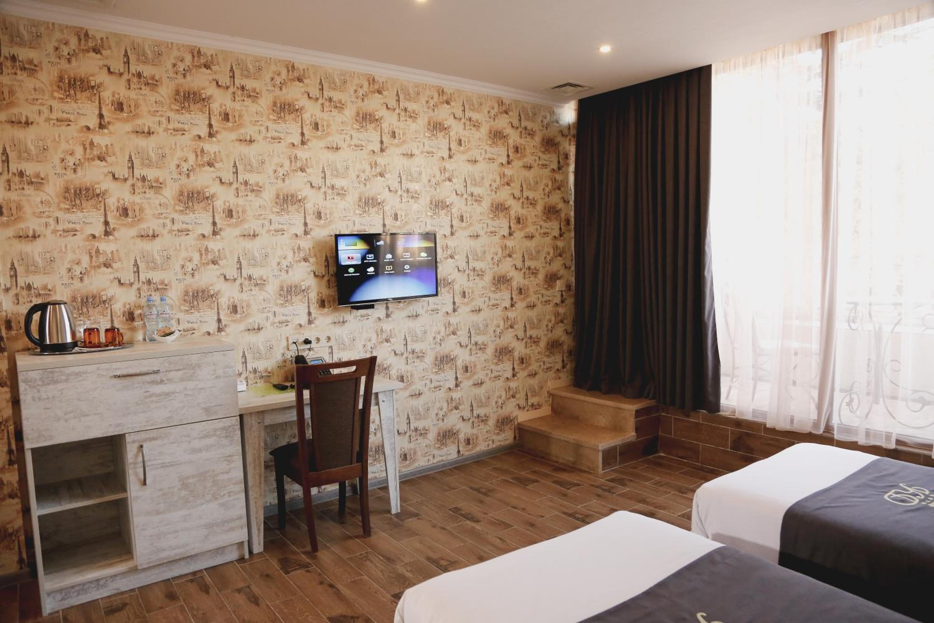 Hotel King David The Builder