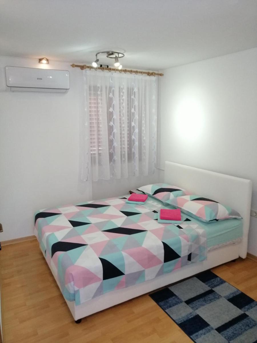 Rooms Neda