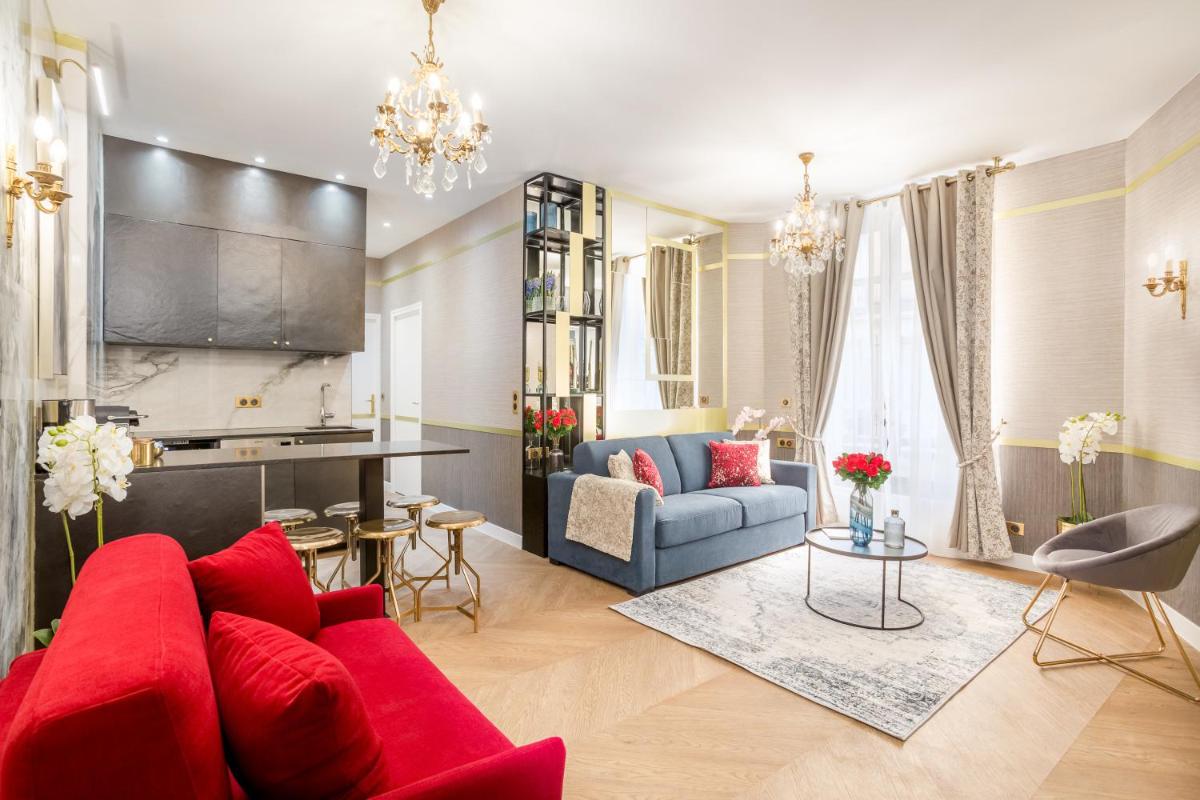 Luxury 2 Bedroom 2 Bathroom With AC -Eiffel Tower