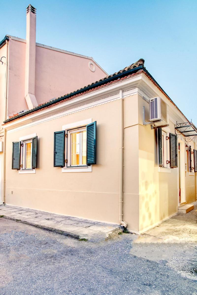 CASA MIRKA Corfu Petite Maisonette