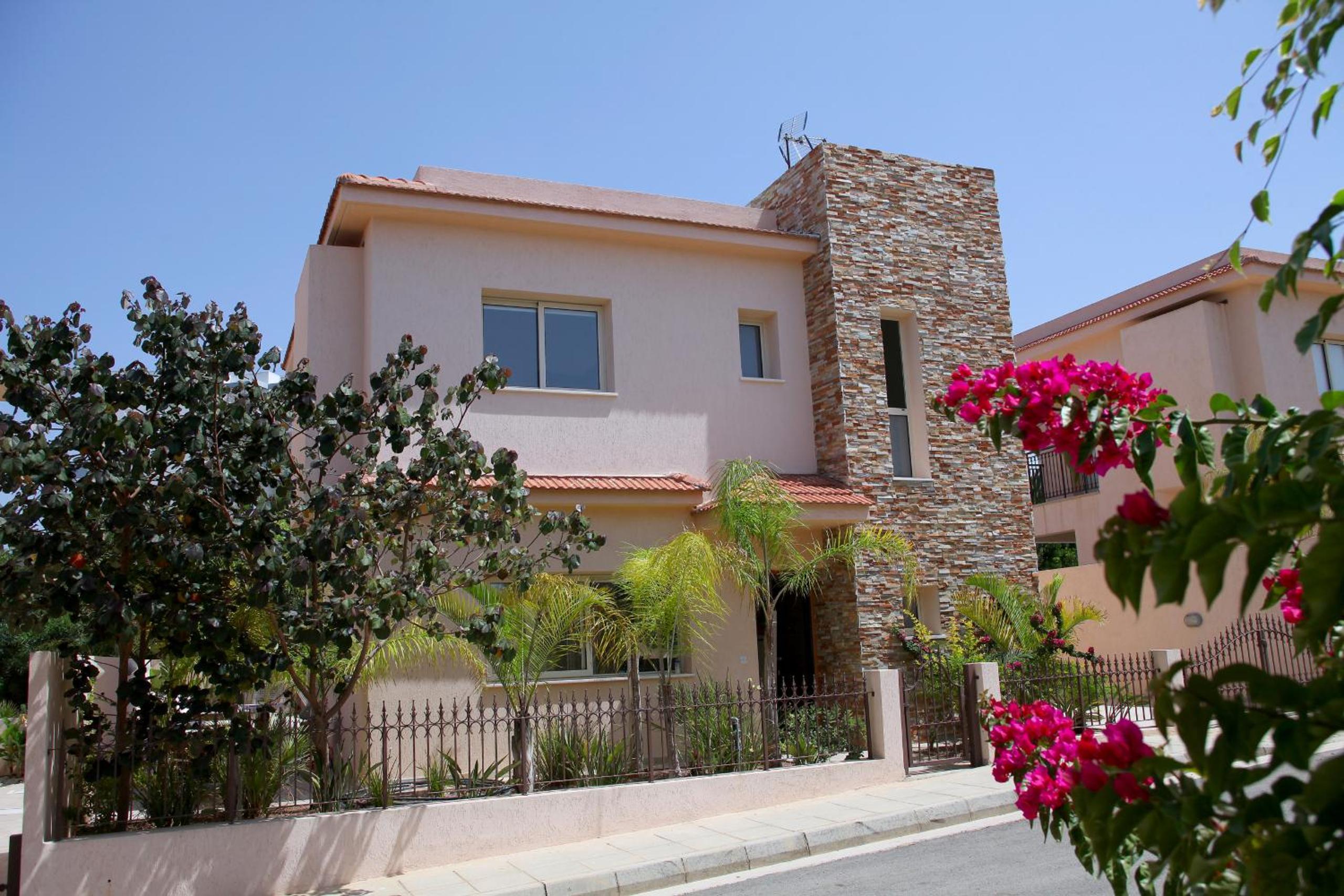 Protaras Vacations - Protaras Villa Michelle 9 - Property Image 3