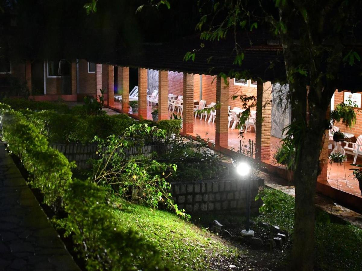 Hotel Bougainville