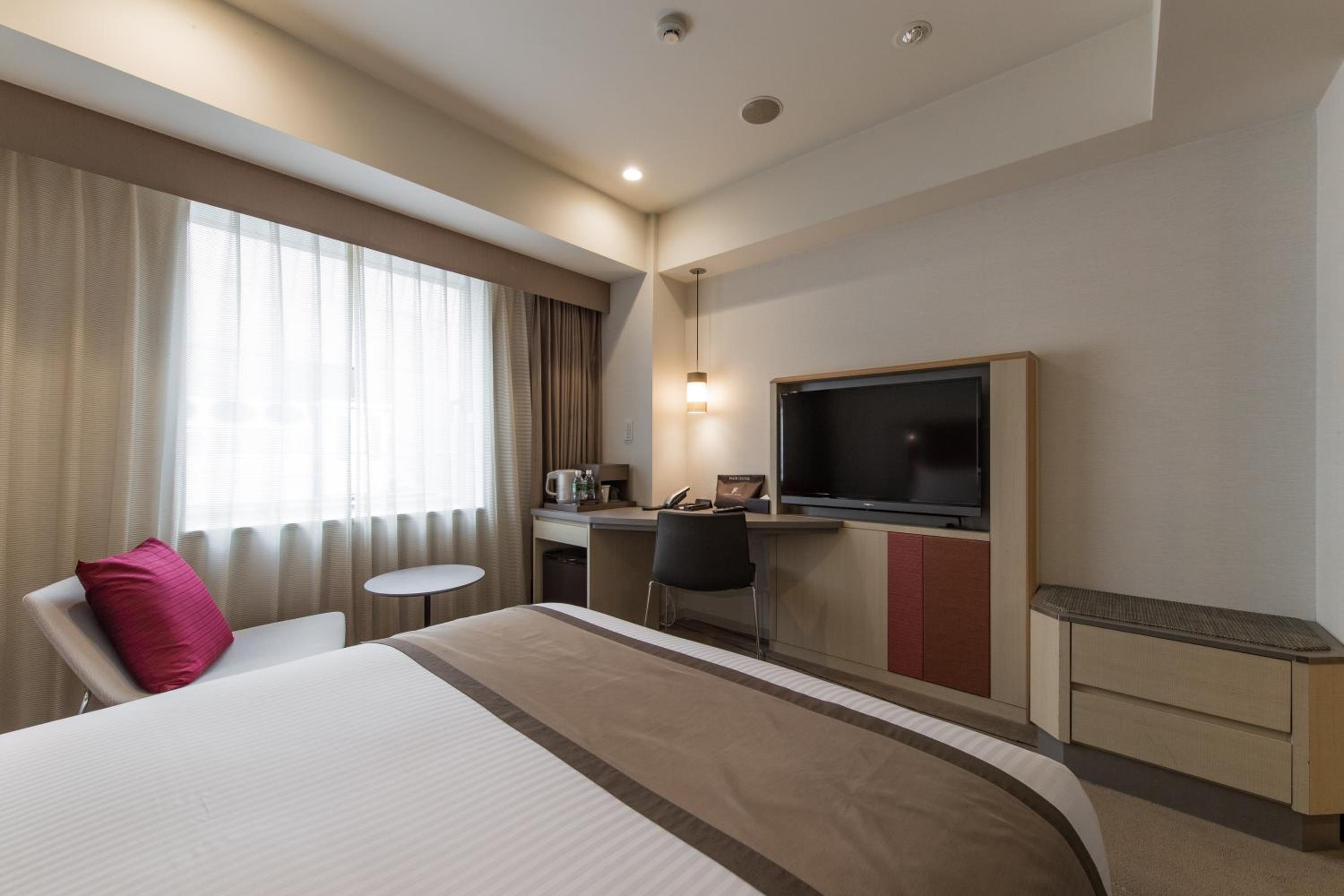 JR Kyushu Hotel Blossom Hakata Central 19