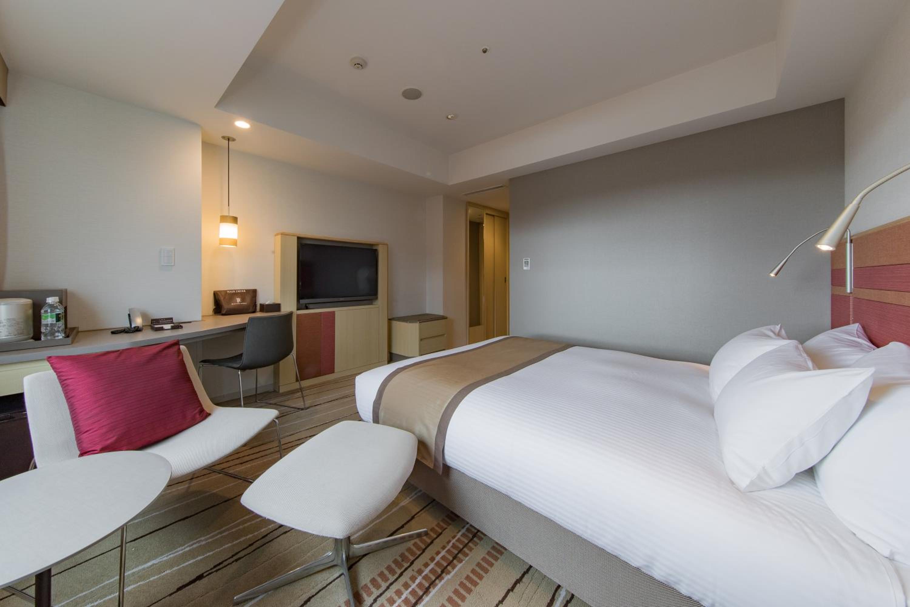 JR Kyushu Hotel Blossom Hakata Central 17