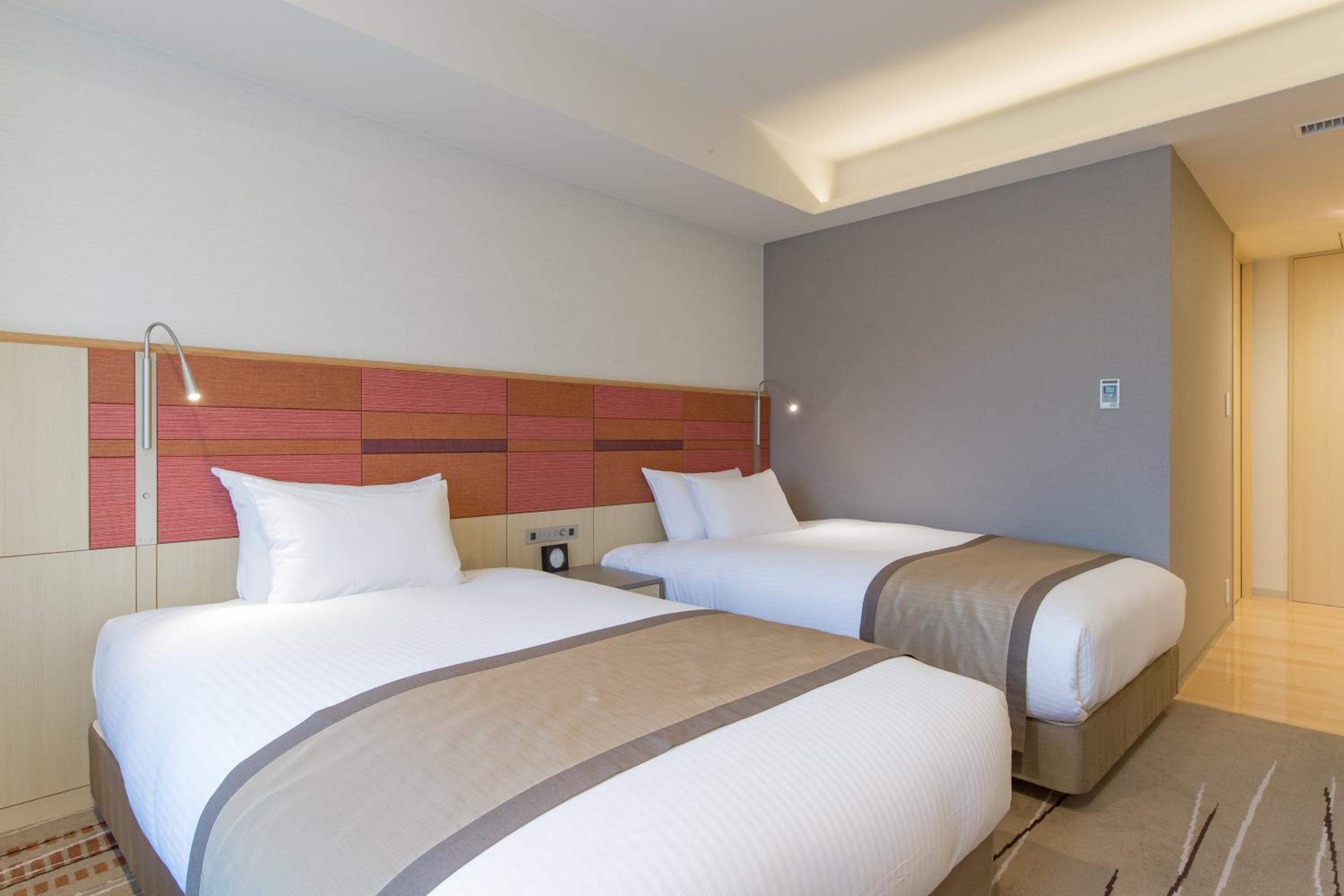 JR Kyushu Hotel Blossom Hakata Central 20
