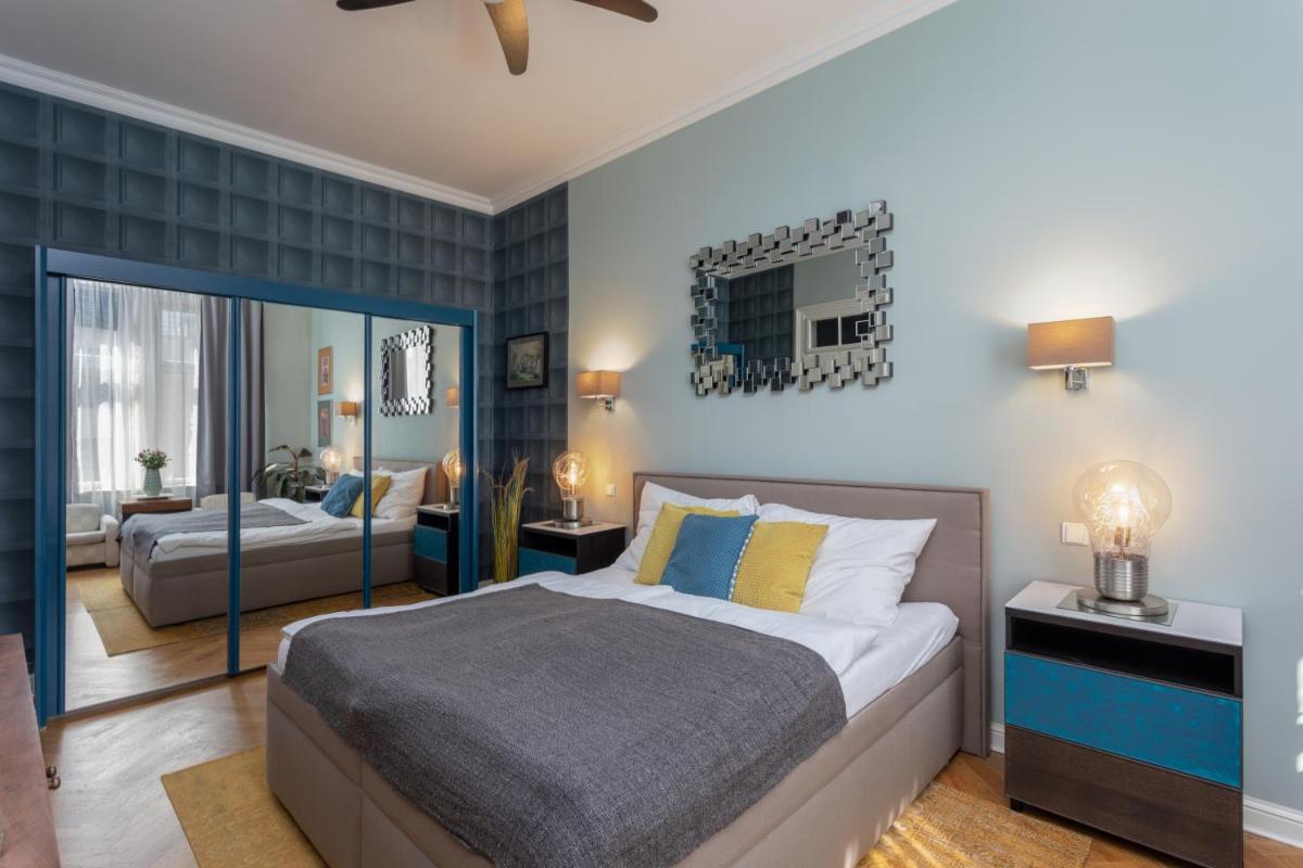 Homey apartment in Lesser Town by Prague Days