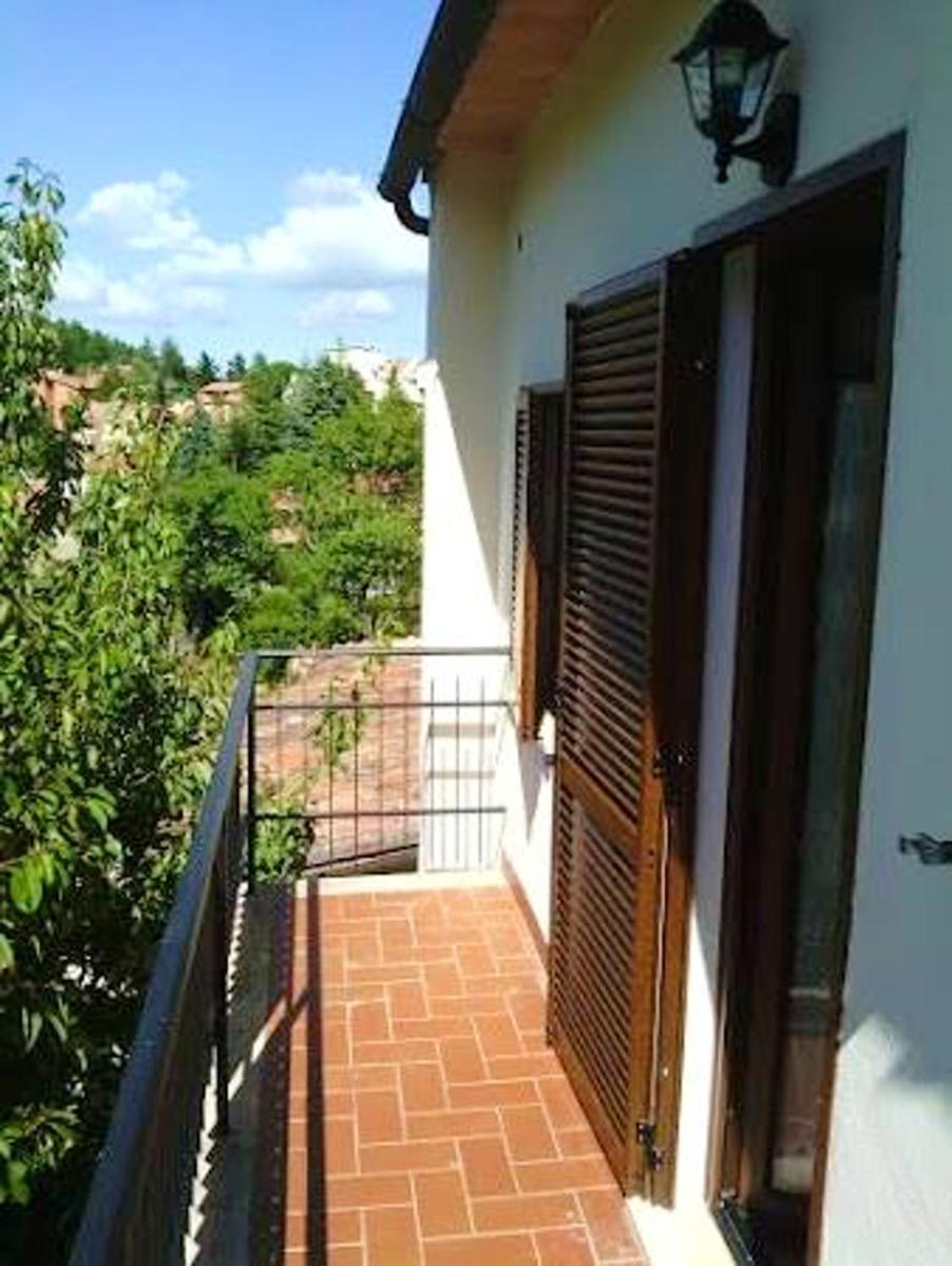 3 bedrooms appartement with enclosed garden and wifi at Monticello Amiata