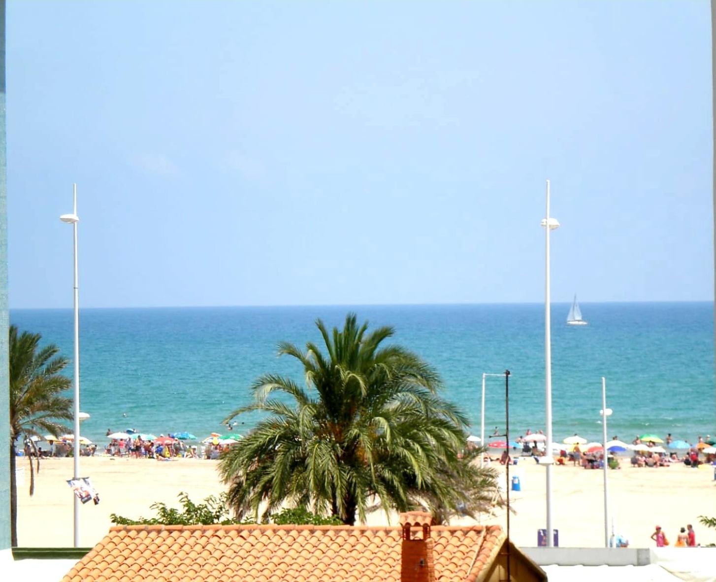 Bonanza - 40 metros de la playa! photo 1