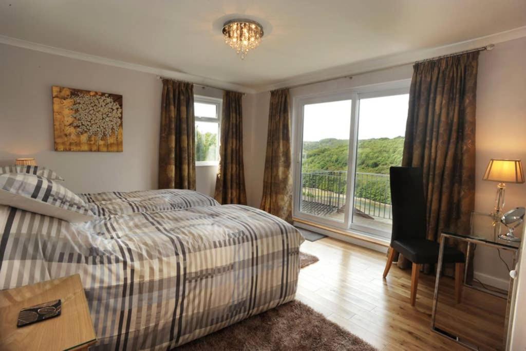 Redcliffe House view 5