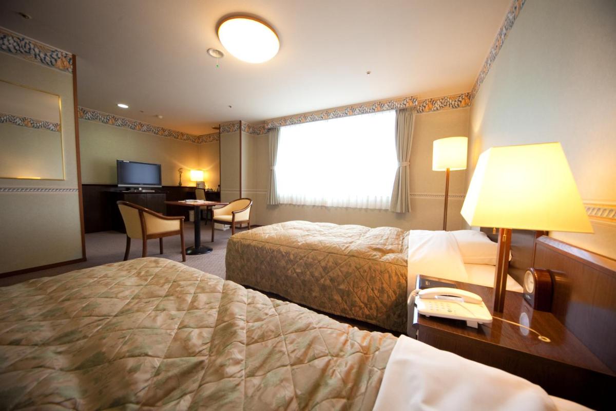 Yufuin Hotel Shuhokan 7