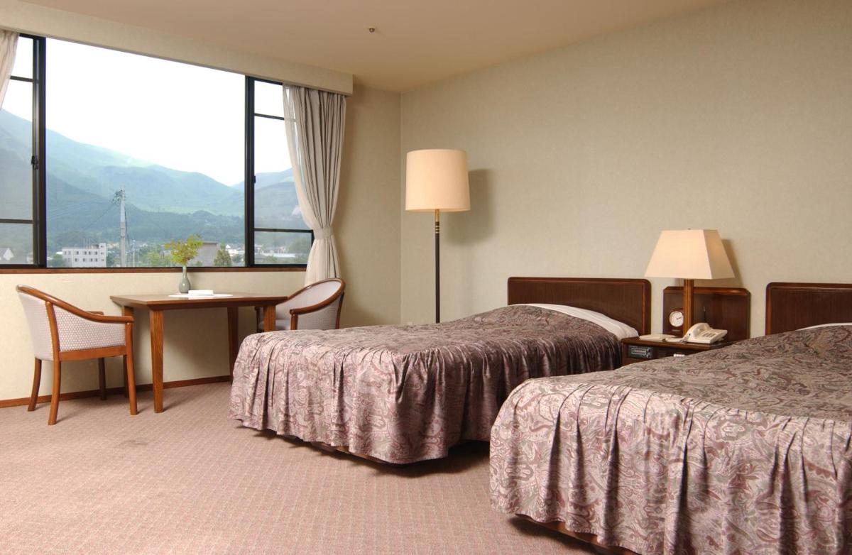 Yufuin Hotel Shuhokan 12