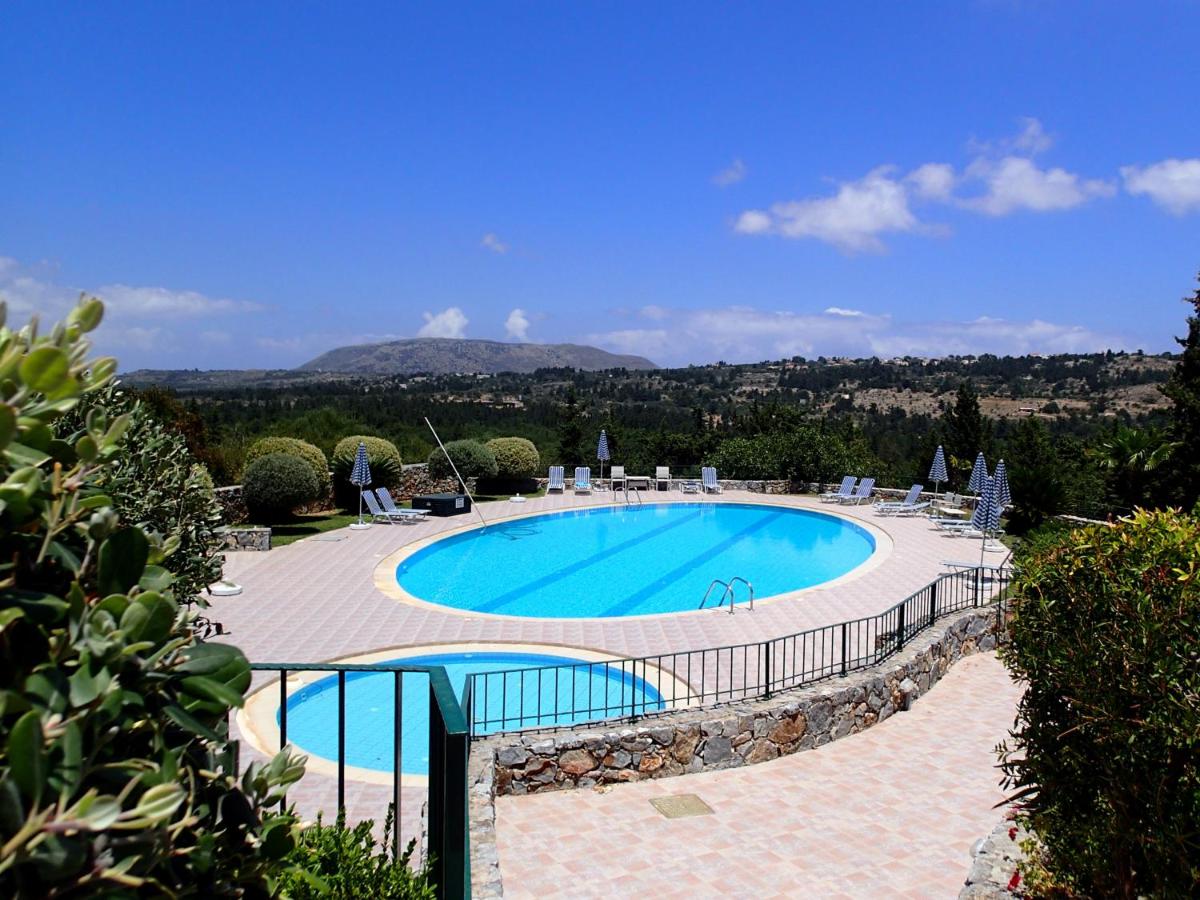 Villa Gata photo 1