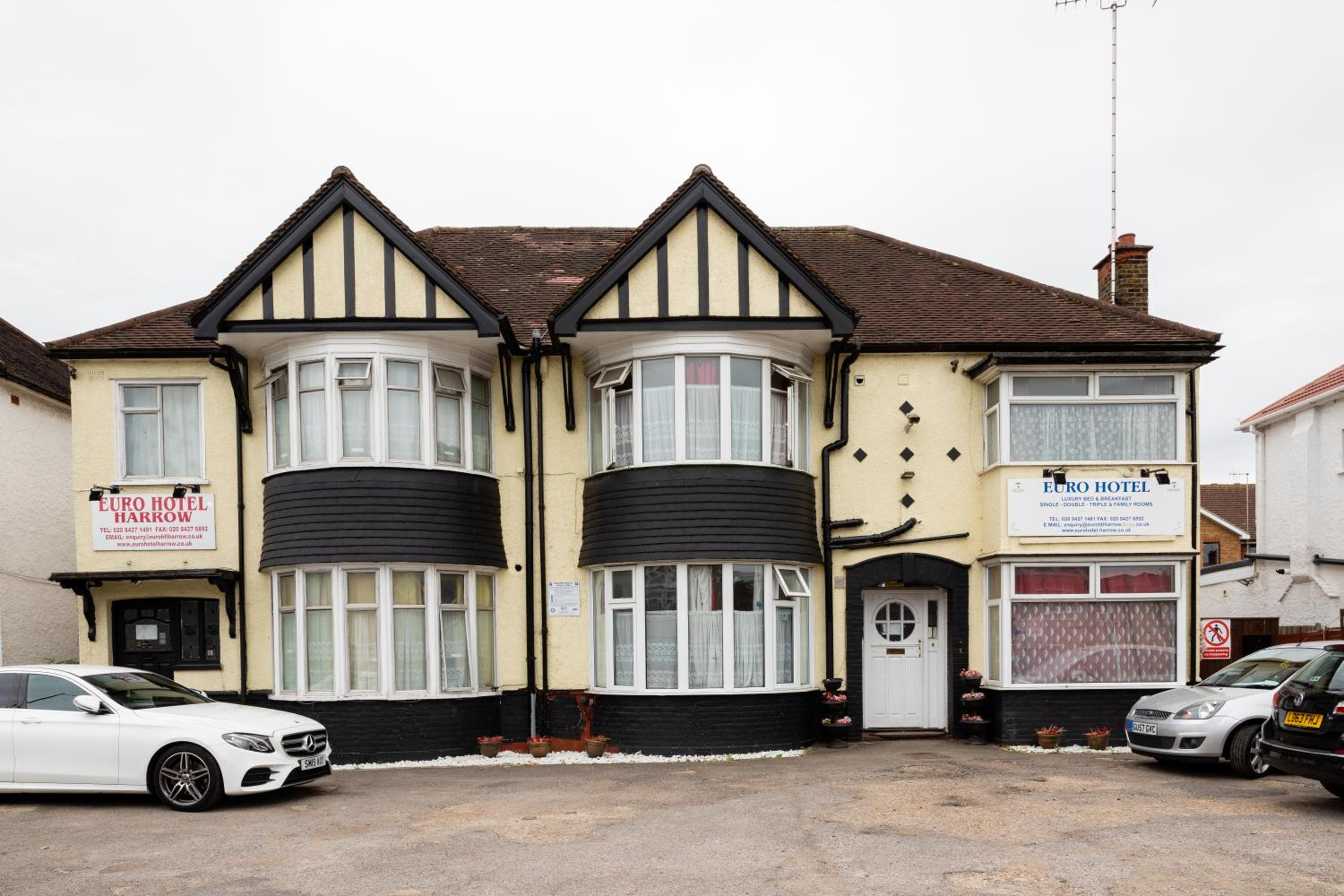 Harrow Vacations - Euro Hotel Harrow - Property Image 6