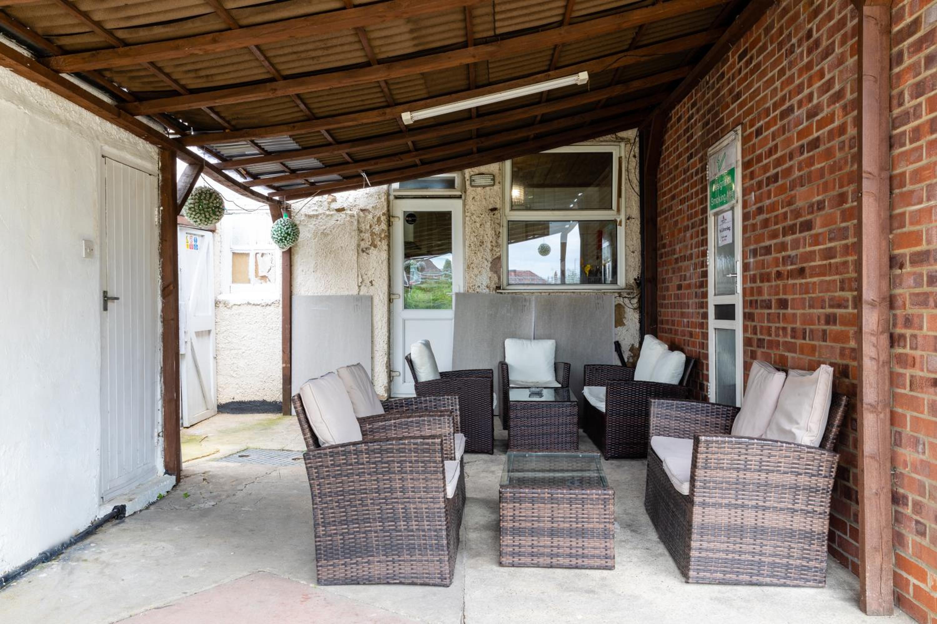 Harrow Vacations - Euro Hotel Harrow - Property Image 7