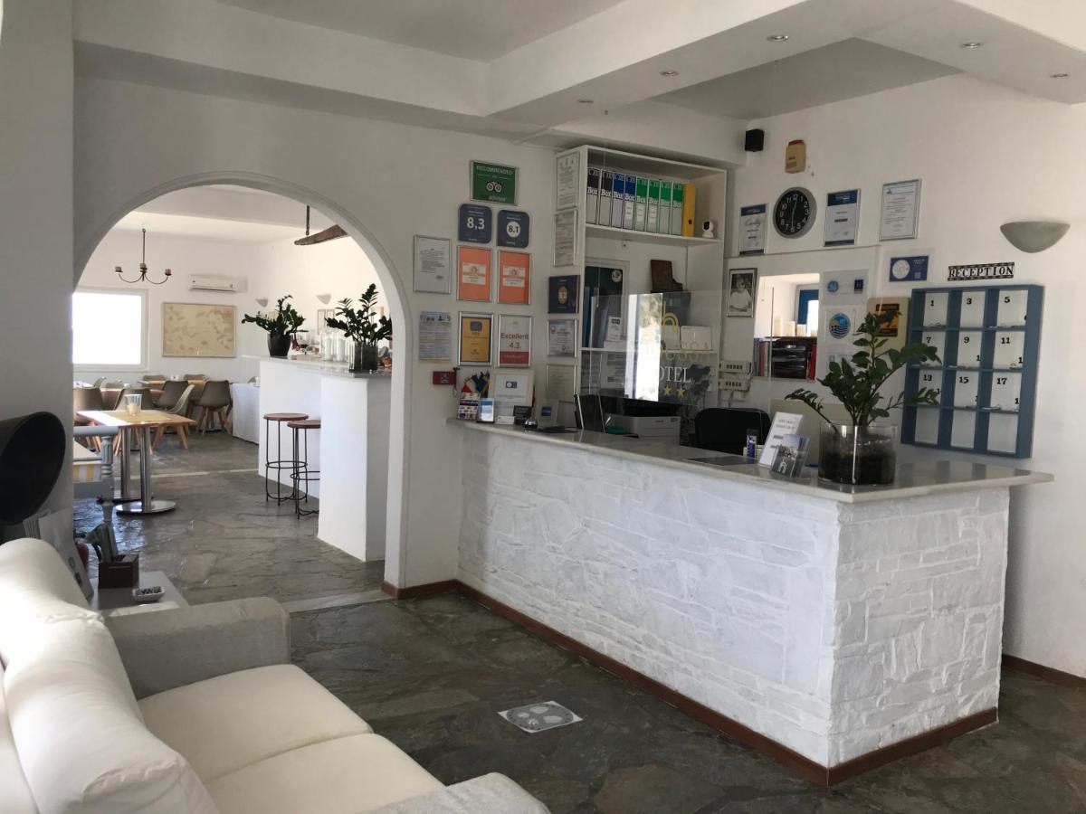 Hotel Naoussa Hotel - Image 1