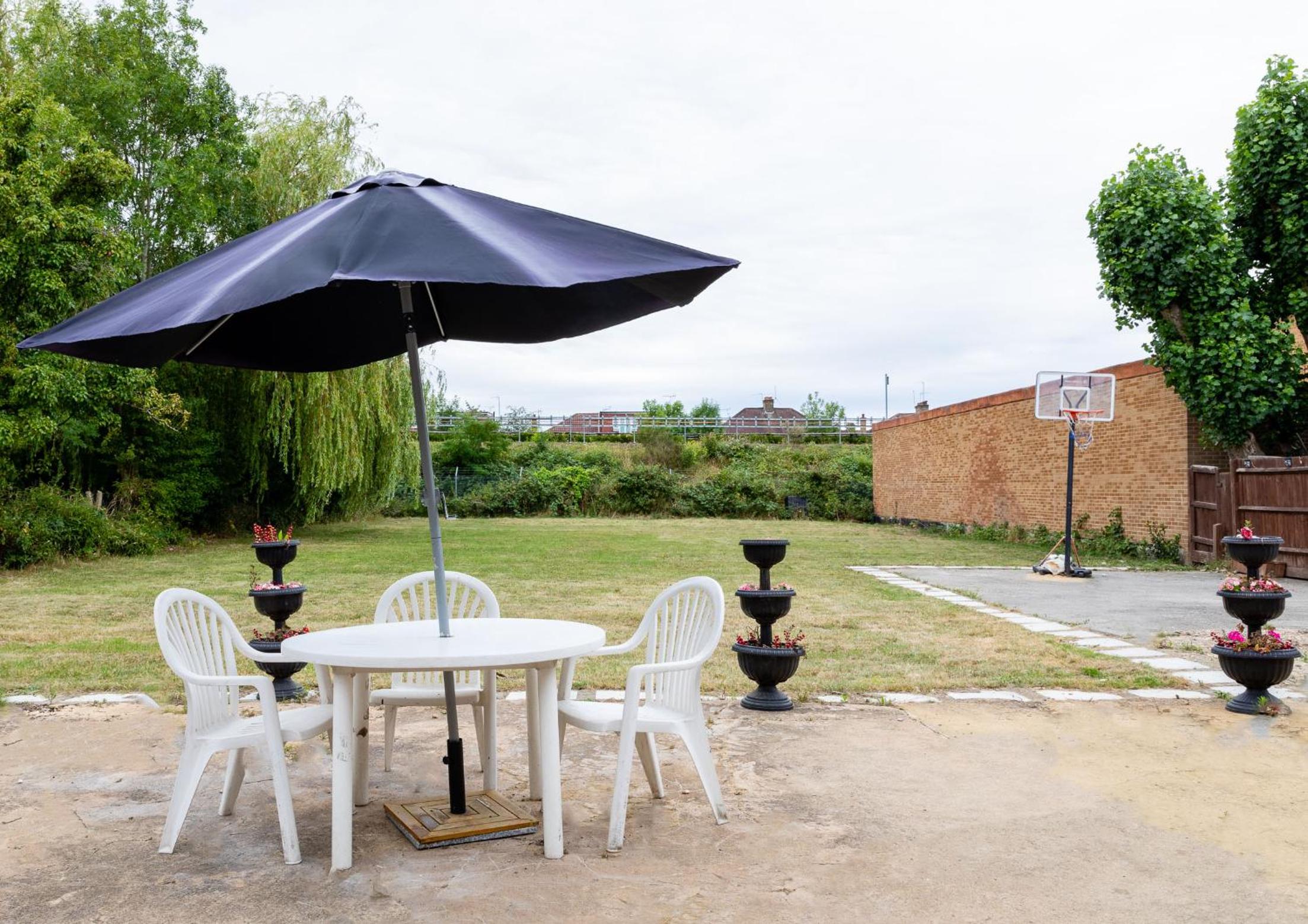 Harrow Vacations - Euro Hotel Harrow - Property Image 4