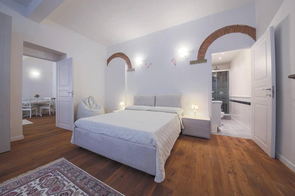 Alfani Charming Suite photo 1