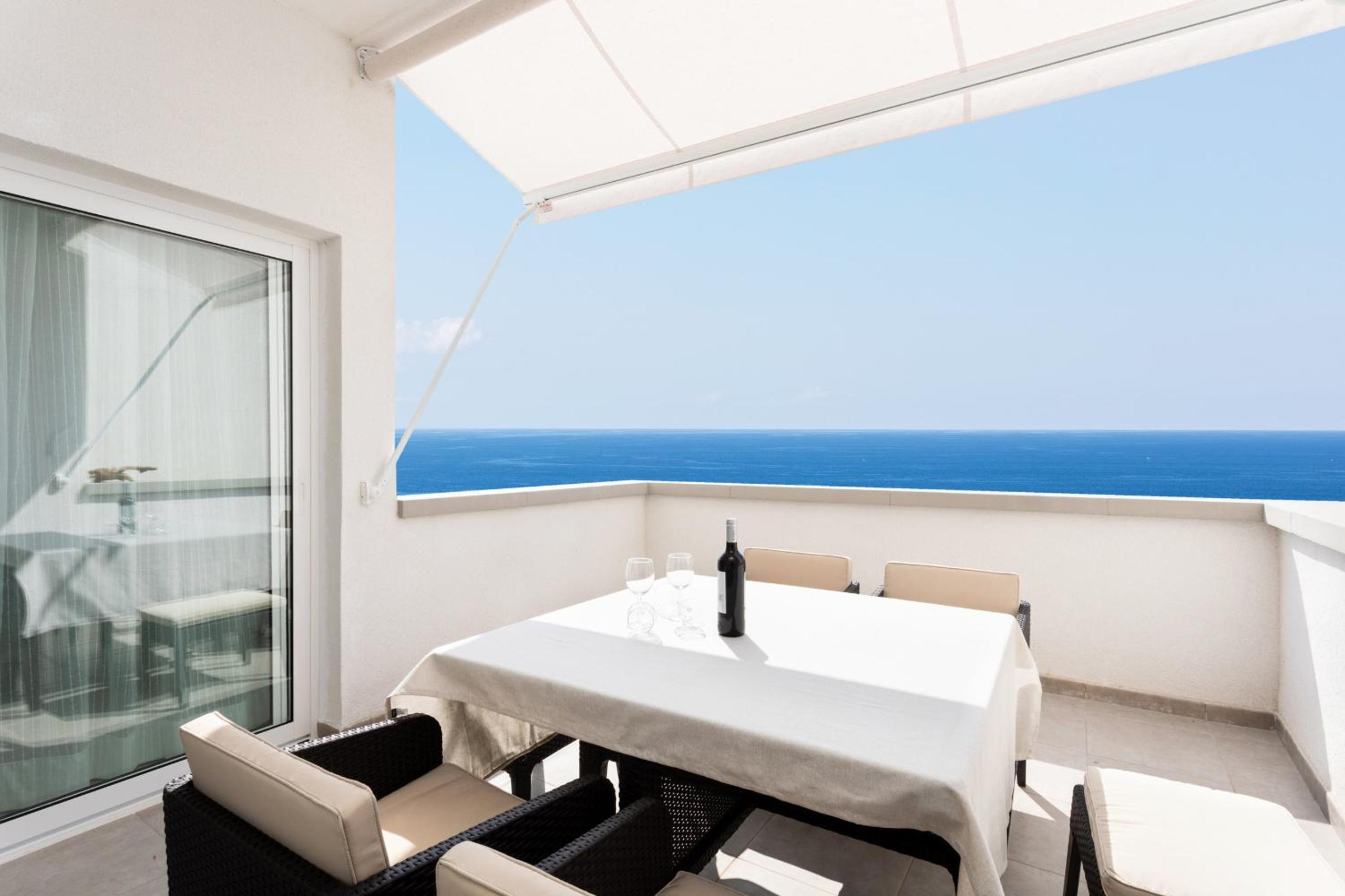 Santa Cruz de Tenerife Vacations - Little Beach Paradise Las Gaviotas - Property Image 3