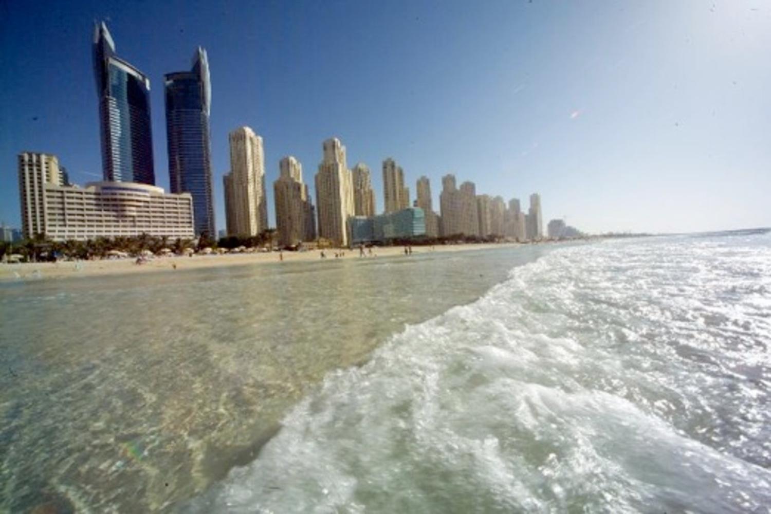 2BR Beach front Sea View