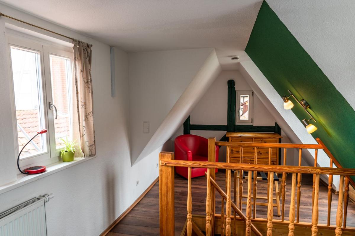 Fachwerkhotel - Ferienhäuser Vorhof zur Hölle