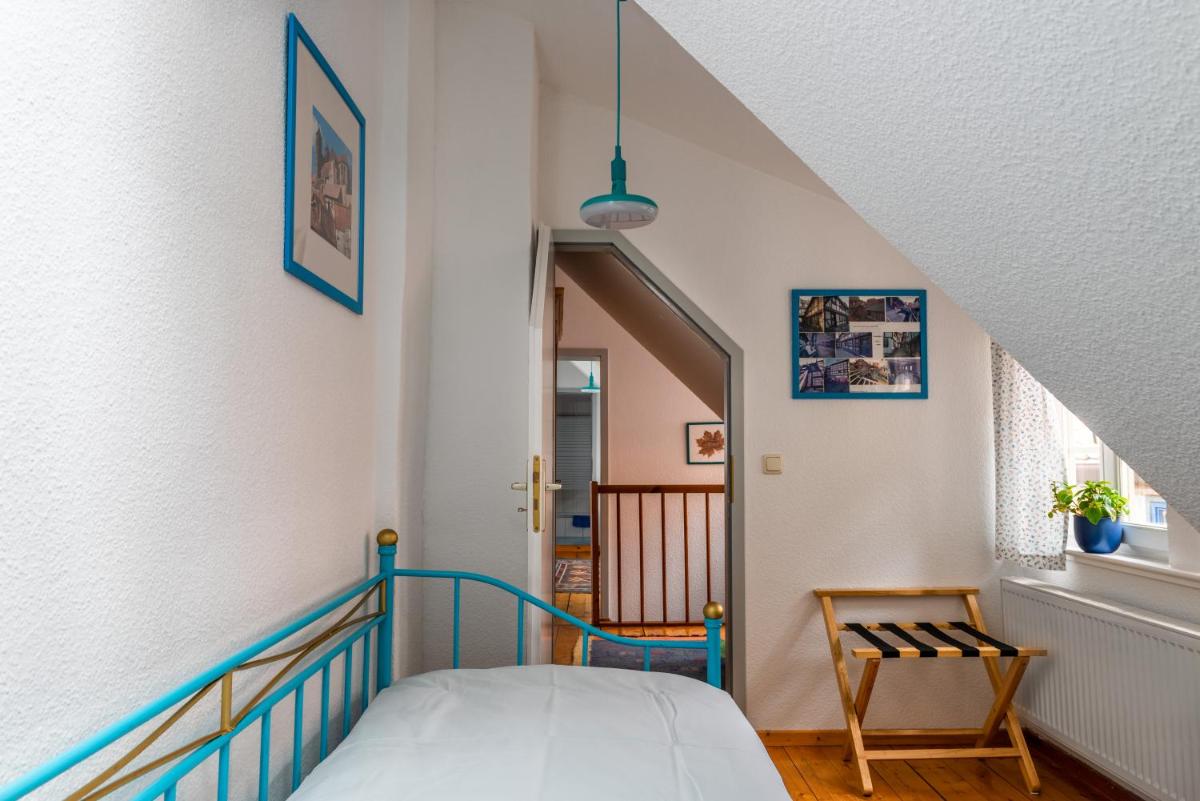 Fachwerkhotel - Ferienhäuser Vorhof zur Hölle