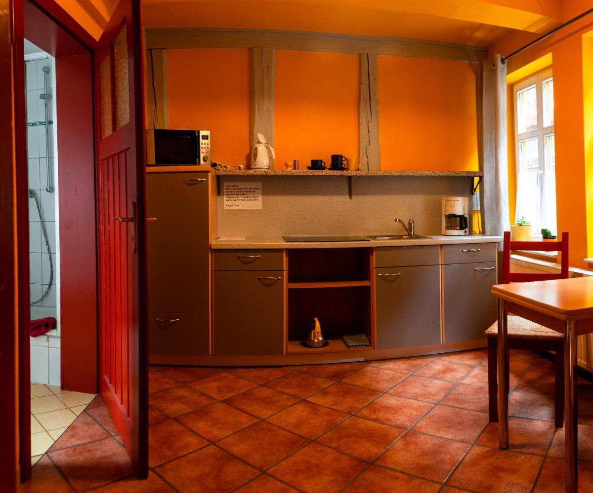 Fachwerkhotel - Ferienhäuser Vorhof zur Hölle