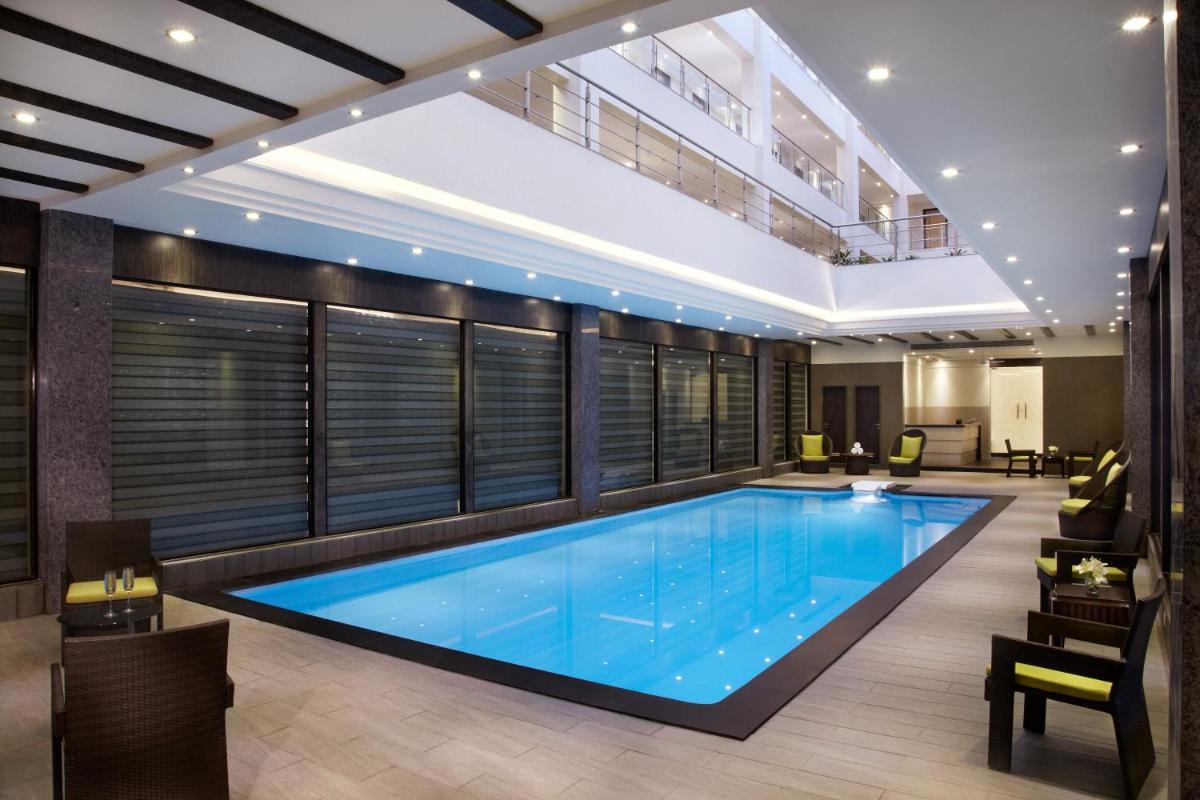 indoor pool