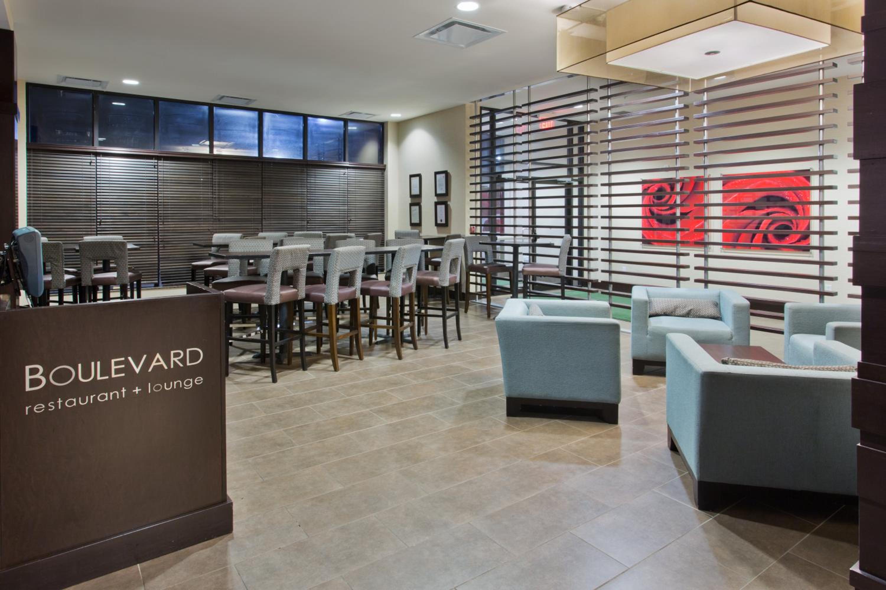 bar