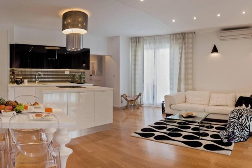 Ensidia Luxury Suite — Split