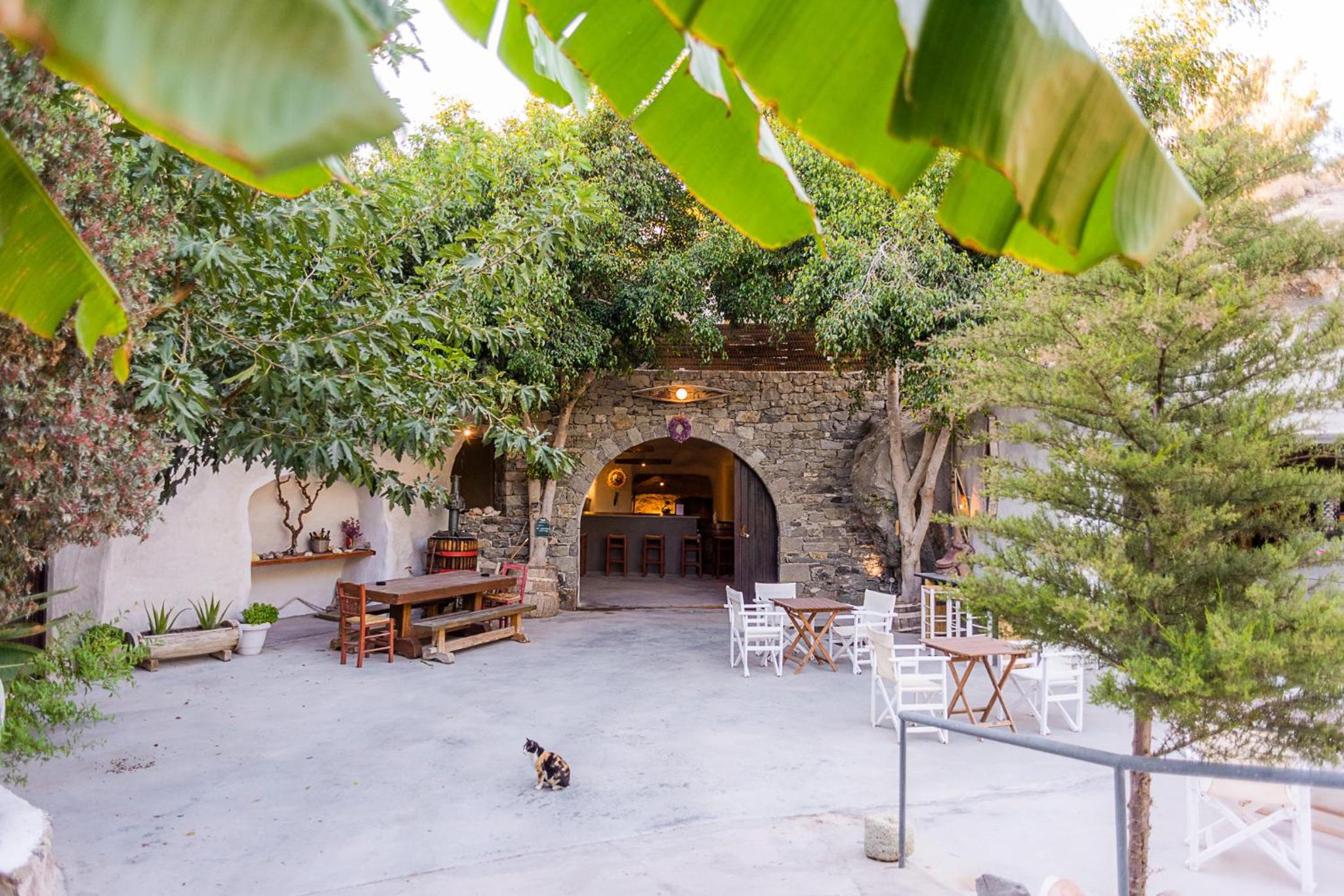 Kostantakis Residence & Winery