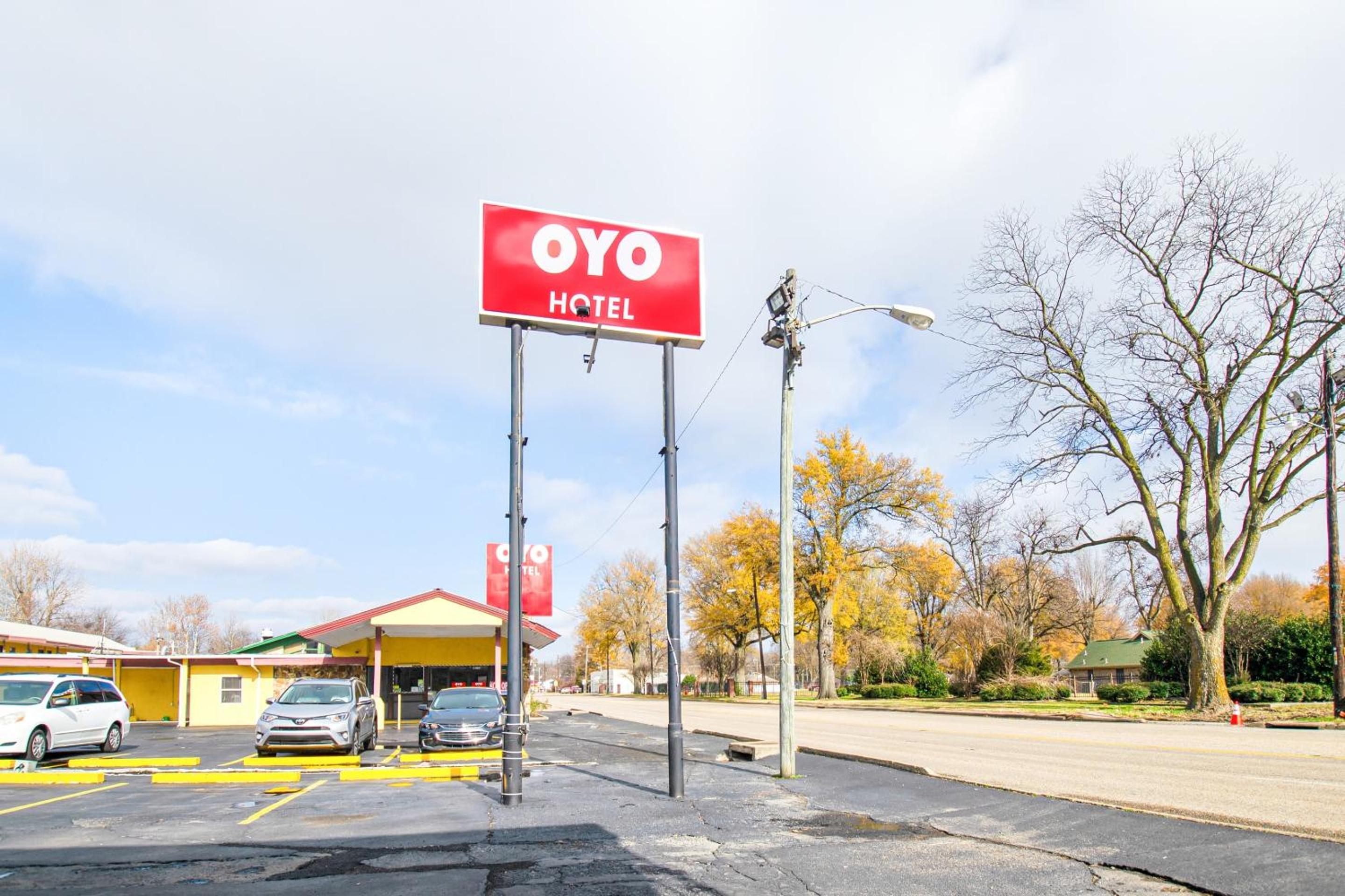 Blytheville Vacations - OYO Hotel Blytheville AR I-55 - Property Image 3