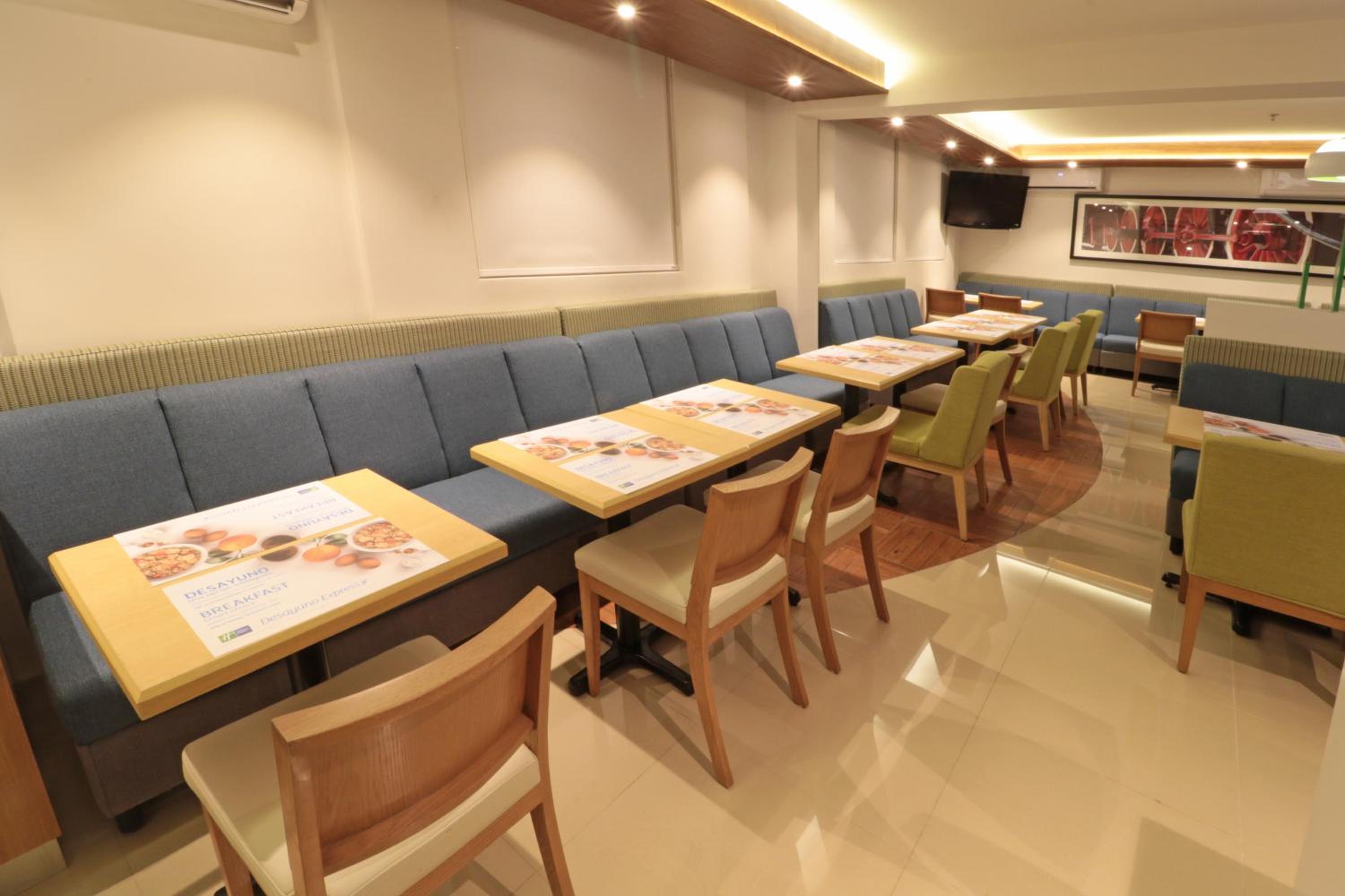 restaurant