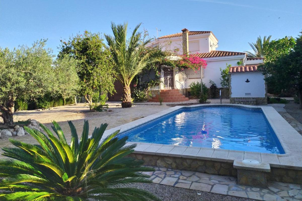 Riumar "La Tierra Feliz", 350m to beach, private pool, On-Site-Service, dog beach photo 1