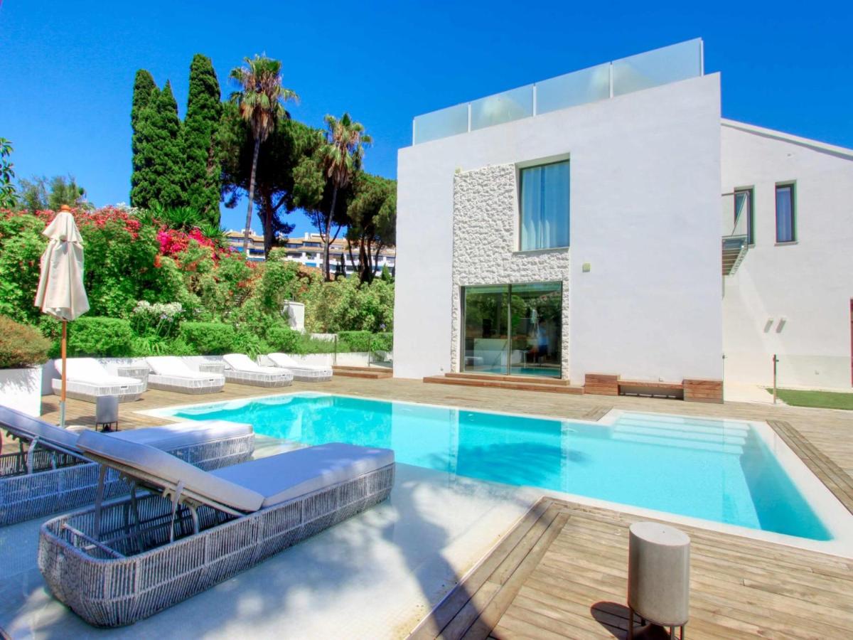 2244 new modern luxury villa in puerto banus photo 1