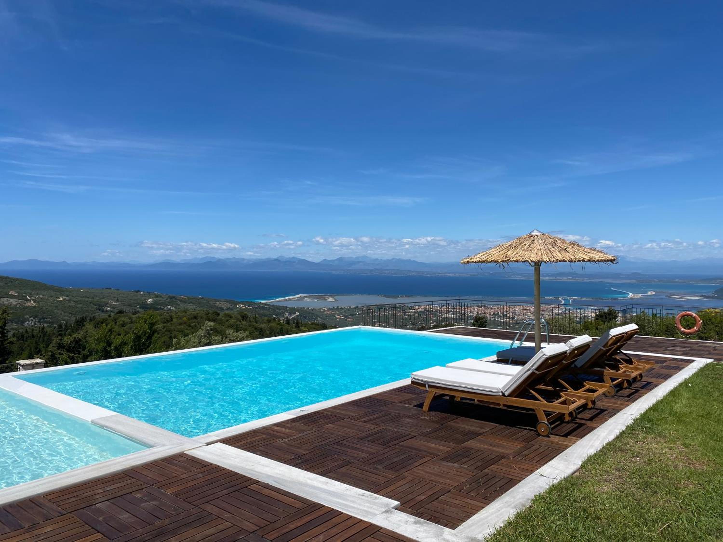 Anemones Villas by Omikron Selections